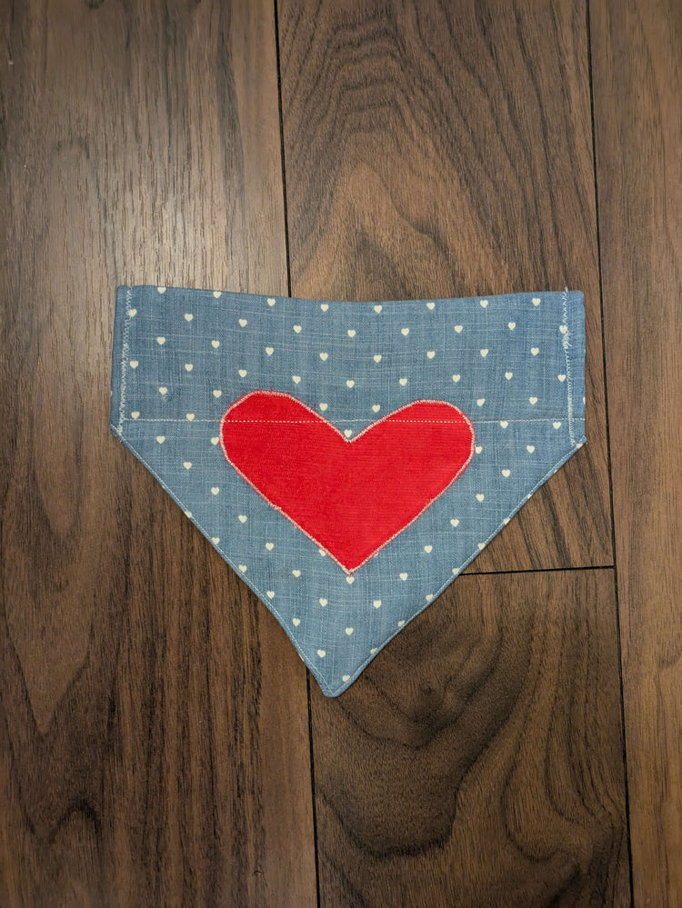 Handmade eco dog bandanas in upcycled fabrics – soft, stylish, and washable in the UK