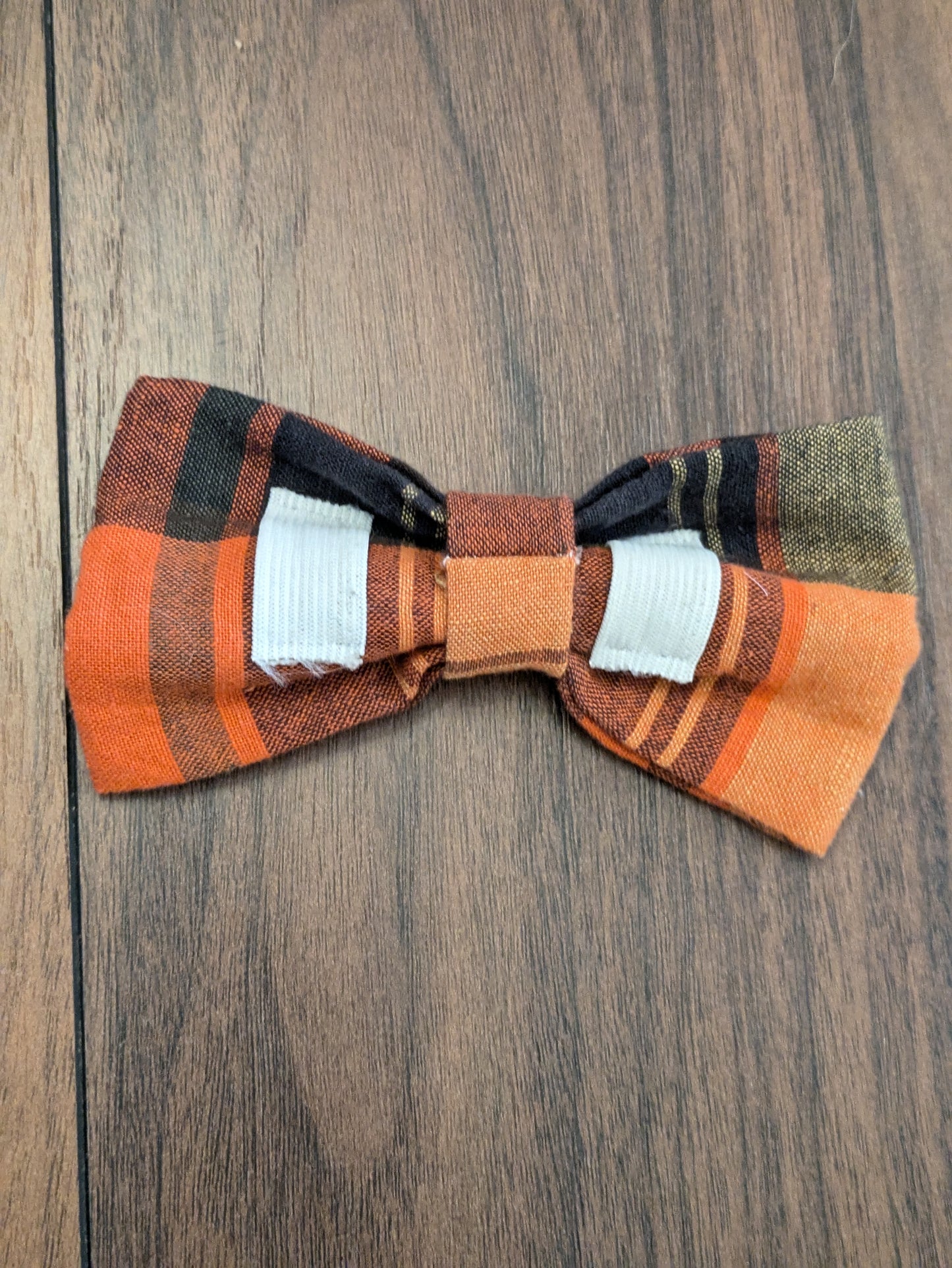 Rustic dog bow tie - M