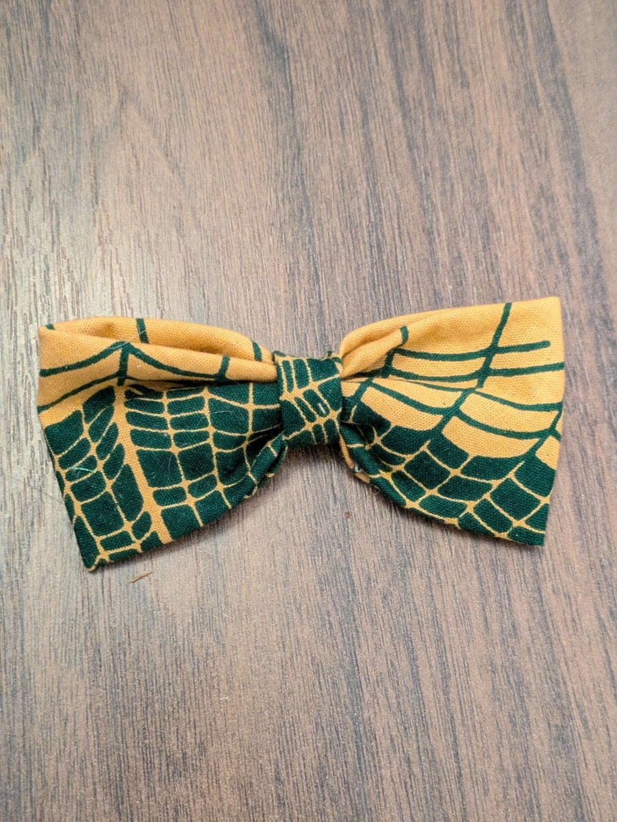 Spiderweb dog bow tie - XS/S - Fetch & Fettle