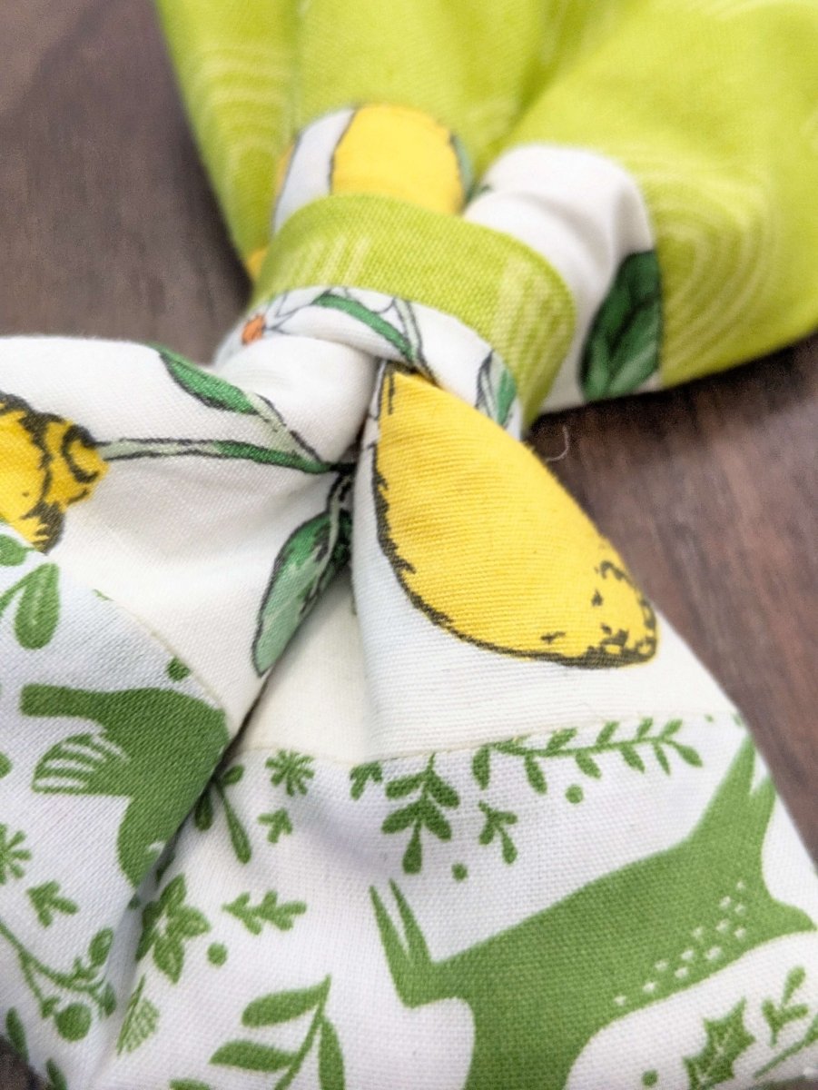 Spring greens dog bow - M - Fetch & Fettle