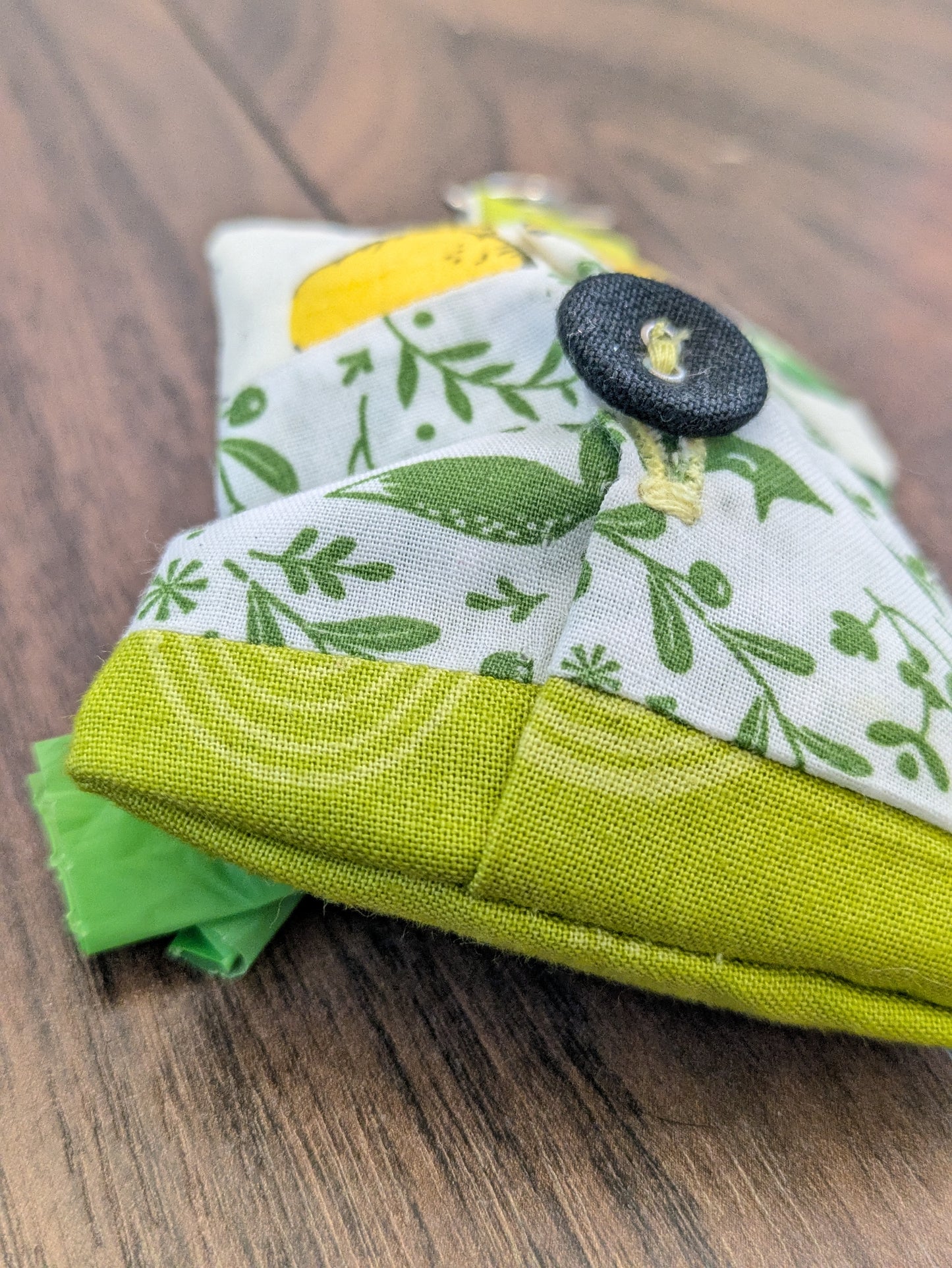 Spring greens poo bag holder