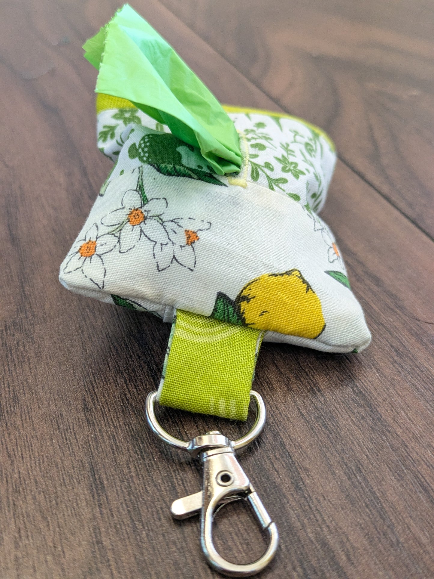 Spring greens poo bag holder