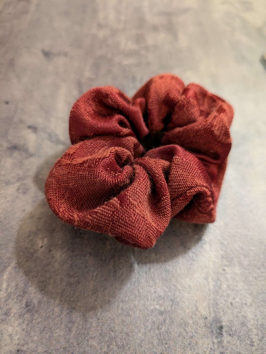 Scrunchie Maroon - Fetch & Fettle