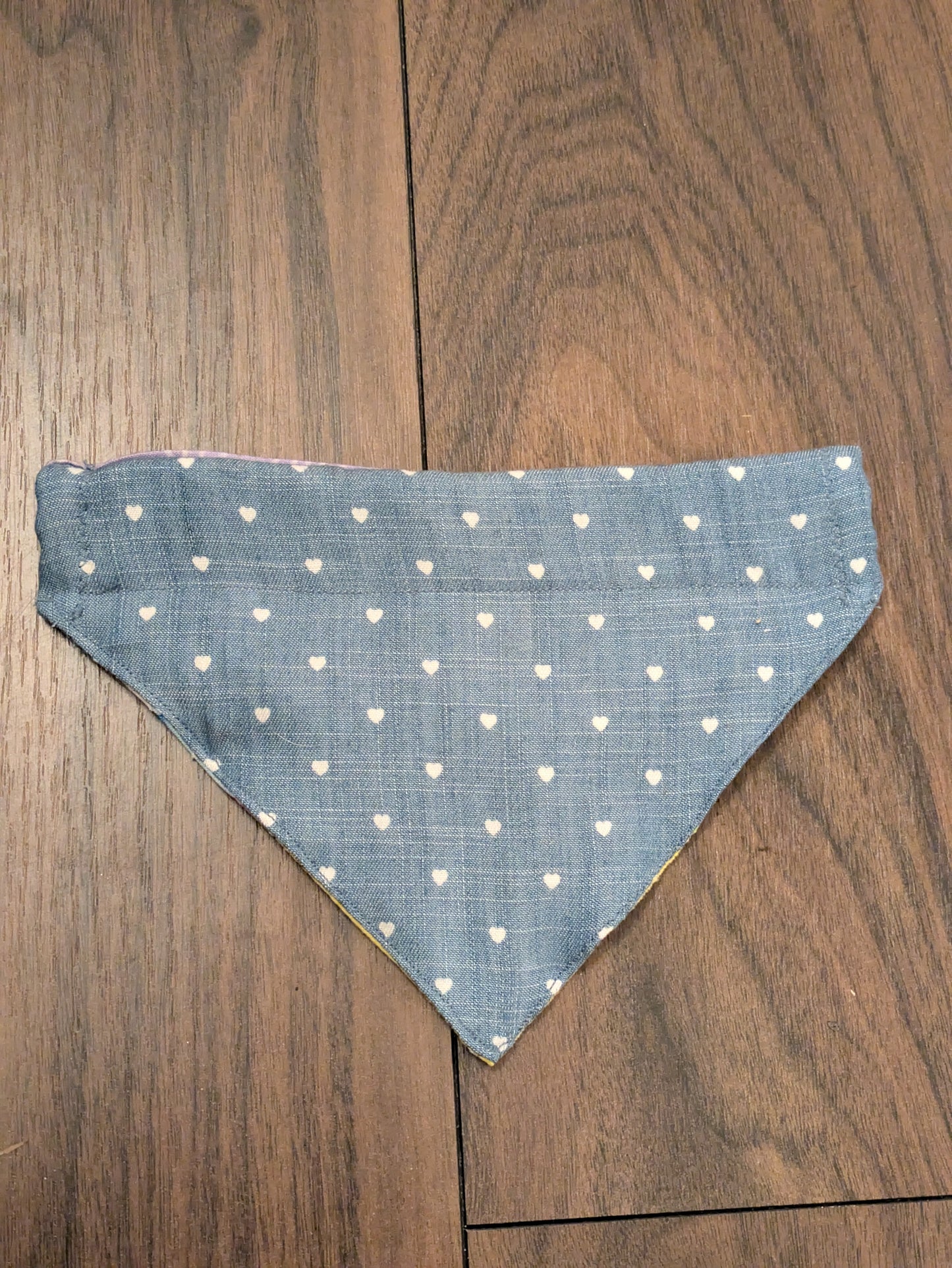 Love heart pastel dog bandana - S/M
