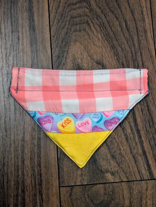 Love heart pastel dog bandana - S/M