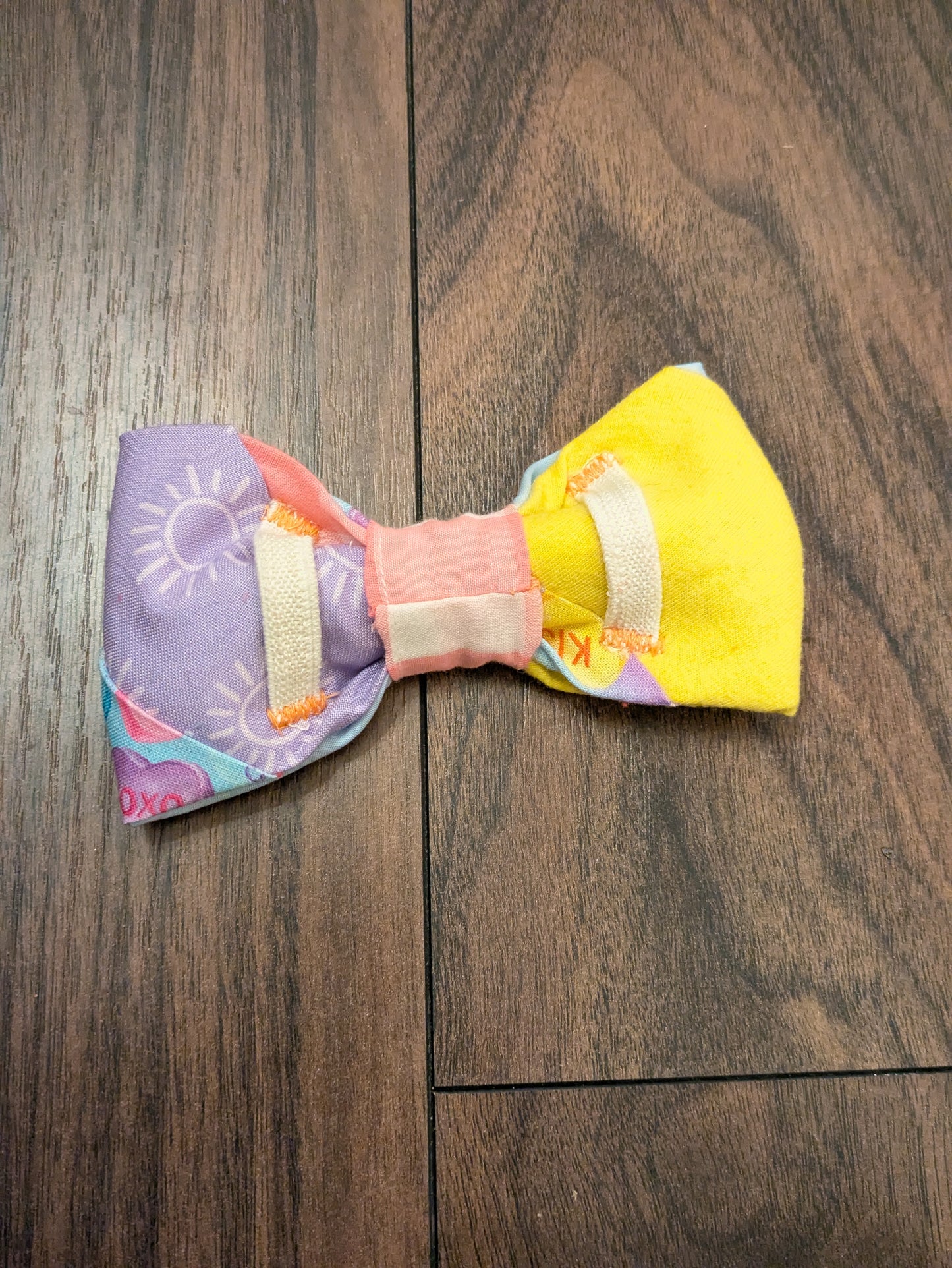 Love heart pastel dog bow tie - M