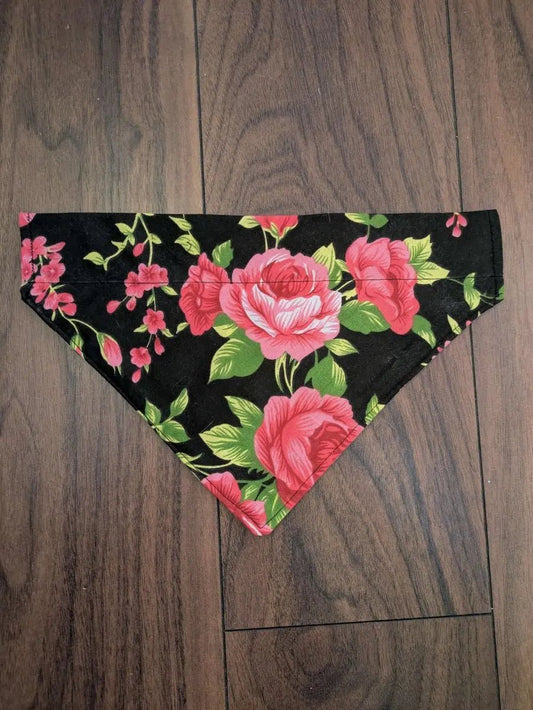 Rose Dog Bandana - L - Fetch & Fettle