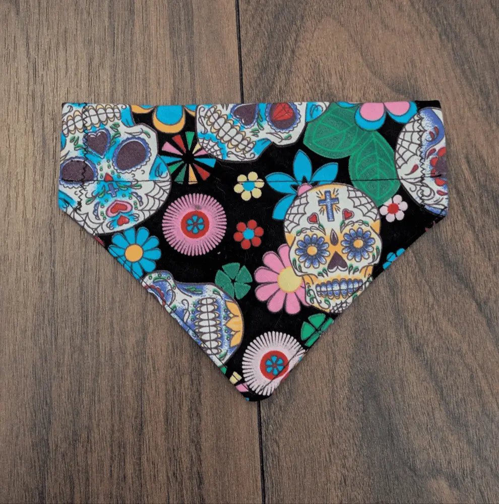 Small Sugar Skull Dog Bandana (eco friendly) - Fetch & Fettle