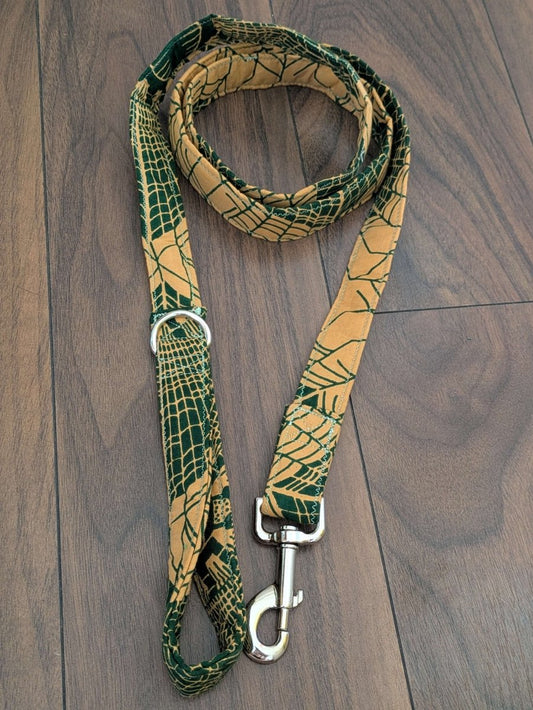 Spiderweb dog lead (5.5 foot) for medium to large dogs upcycled from old shirt made in. Dark green and mustard yellowthe UK